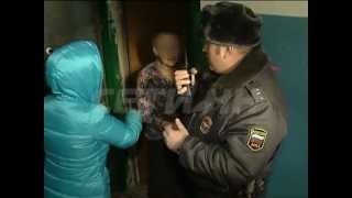 Бабушка-агрессор нападает на соседей Бабушка-агрессор нападает на соседей
