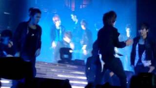 090918 - Super Junior - Super Show II - A Man In Love