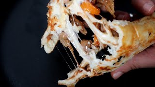 كالزوني بيتزا بالدجاج على الطريقة الإيطالية بمذاق شهي Calzone Pizza with chicken tastes yummy