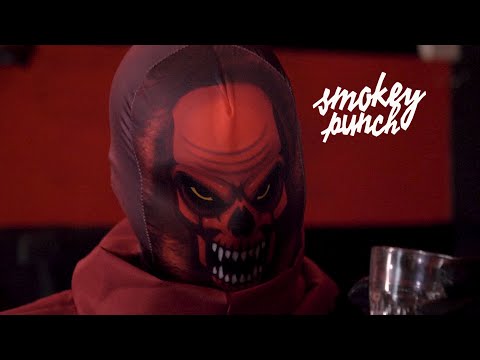 在 YouTube 上观看 Smokey Punch - Lucky Ones