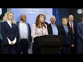 "Величие": България преживява криза на доверие между държавата и хората, които я хранят