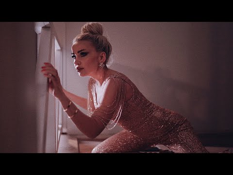 DEMET ELLOO - Üzdün Beni (Official Video)