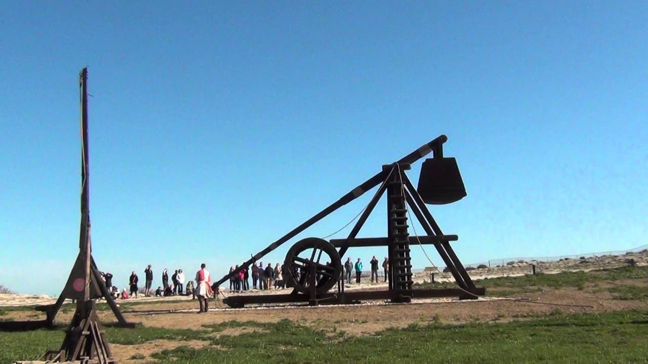 Les Baux de Provence -Tir au trébuchet
