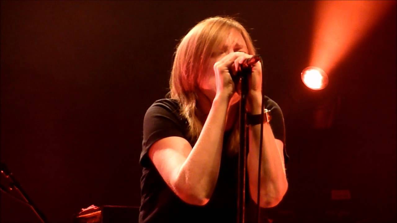 Portishead Glory Box (Live in Toronto at Sound Academy, Oct. 10, 2011