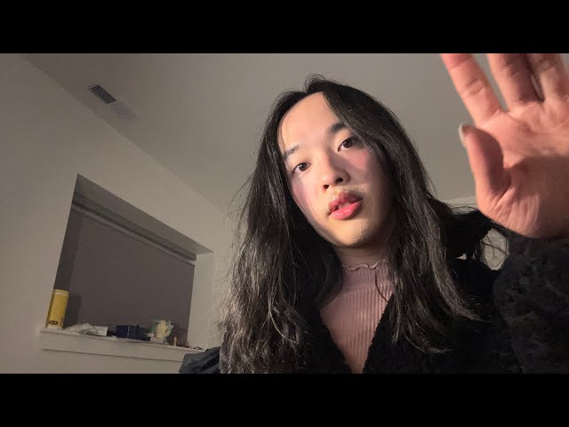ASMR humming you to sleep 🎶 (with hand visuals)