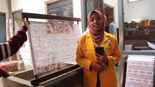 Proses Produksi Sarung Tenun Goyor Cap Botol Terbang