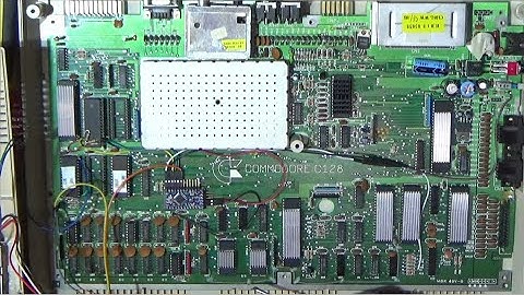 Commodore 128 Part 2 - 8 in 1 U36 ROM goodness with Arduino switching