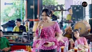 Download lagu CAMELIA//NONIK APRILLIA//KMB GEDRUG//ARS JILID 4//SANJAYA