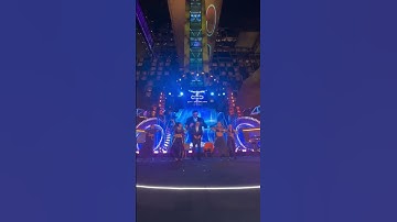 Hrithik Roshan dances on His latest song Aavan Jaavan at the launch of City of Dreams in Sri lanka