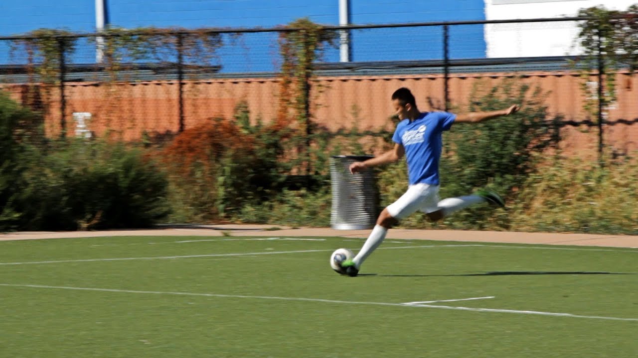 How to Cross a Soccer Ball | Soccer Skills - YouTube