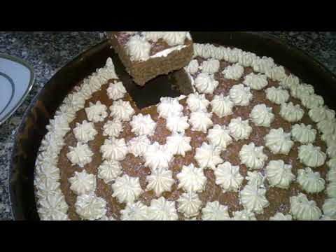 فيديو: كيف تصنع كعكة الشوكولاتة المقرمشة؟