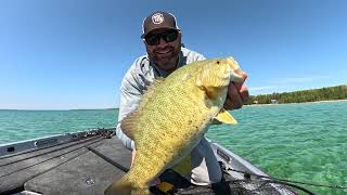 RAW BASS FISHING! Serious Fish Catching And Finesse Fishing Knowledge!