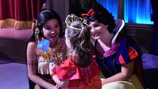 Meet Pocahontas, Snow White, Tiana & Cinderella at Mickey's Halloween Party, Disneyland Park
