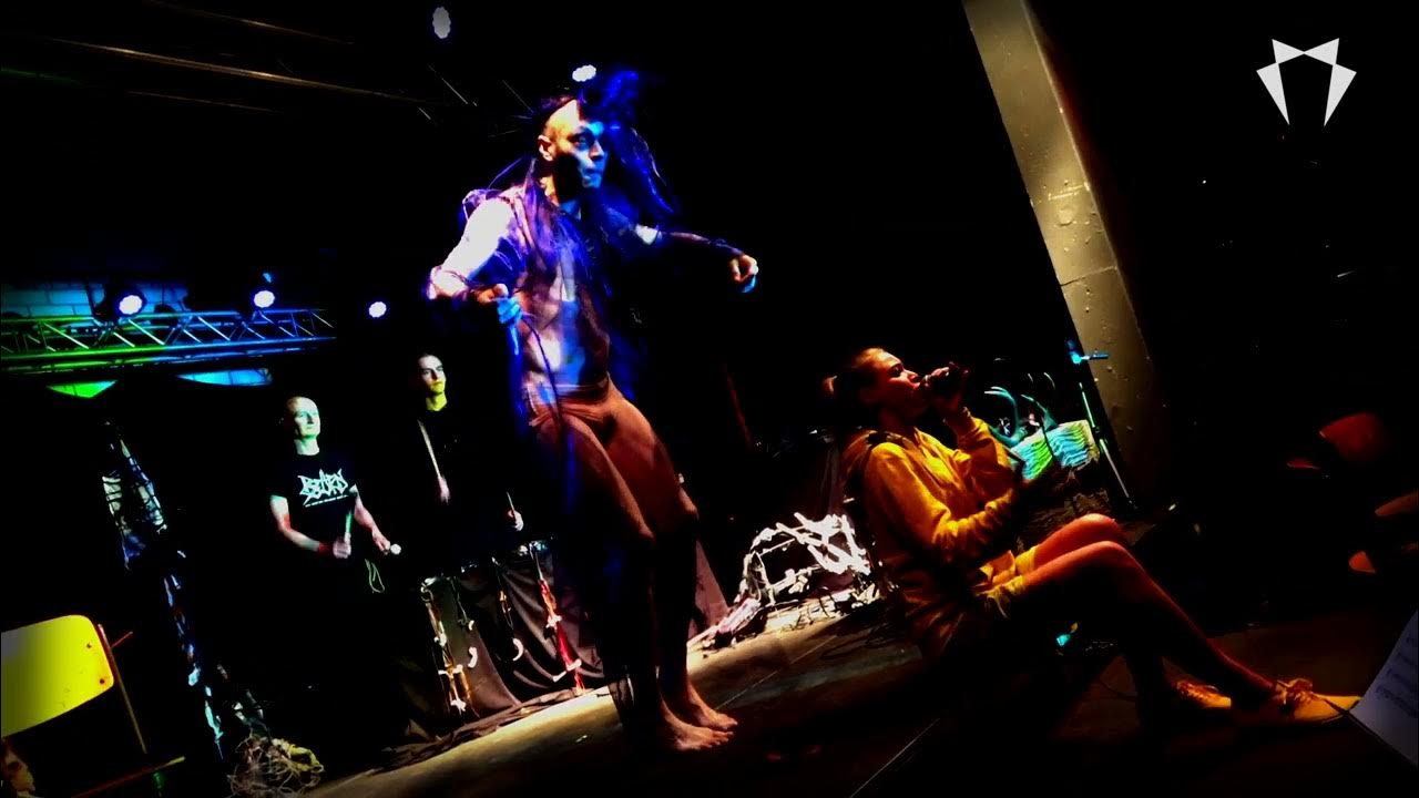 Sarmoung oh, the red viburnum in the meadow YouTube