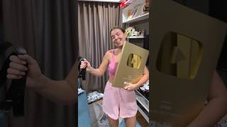 Thumbnail for WHY DOES SHE HAVE A REWARD? #youtubecreatorawards
