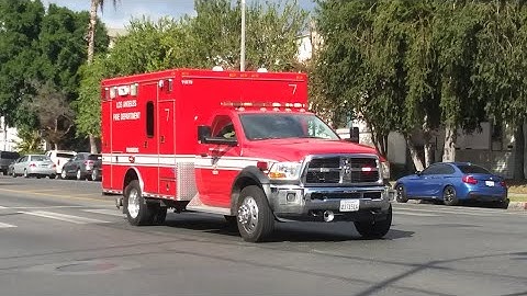 LAFD Rescue 7 (Reserve) Responding (Yelp & Horn Usage)