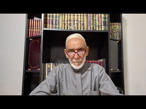 الفرق بين والله خبير بما تعملون و والله بما تعملون خبير