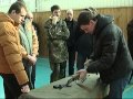 В Луцке добровольцев сразу учат обр