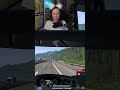 Możemy powiedzieć, że traktor po Włosku to traktorino XD LATAJĄCY AUTOBUS... | #vanzygaa o #Twitch