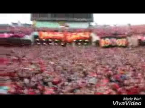 التراس اهلاوي جرب تدخل الاستاد