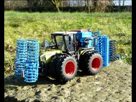 Semoir Lemken Solitair 9 intégré sur Claas Xerion 3800 