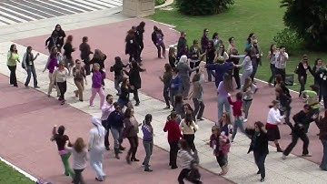 building beyond boundaries: teachers dancing "por un techo".mpg