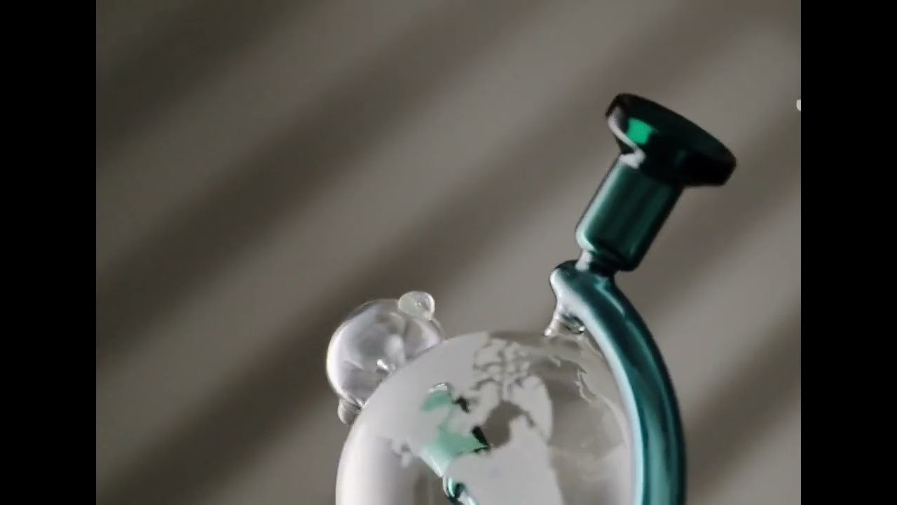 Globe Water Pipe