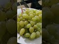 هاد اسمو العنب البلحي صحتين وعافيه على قلبكم هاد اسمو العنب البلحي صحتين وعافيه على قلبكم