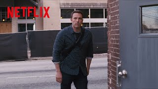 Q. 一見冴えないこのおじさんの本業は？ | ザ・コンサルタント | Netflix Japan