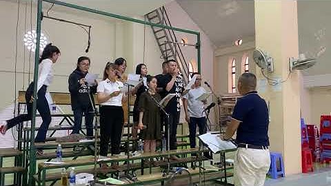 CỎ LÙNG TRONG RUỘNG LÚA