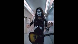 Kiss - Strutter - Alive! - 1975 - Isolated Bass & Drums