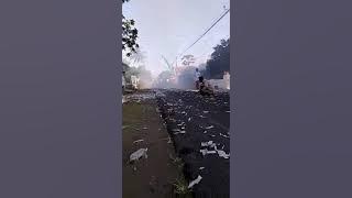 Petasan meledak, dihari raya idul fitri... Bunyi mercon