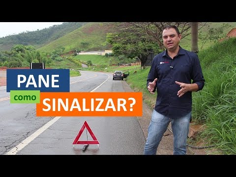 Vídeo: A que distância de um carro você deve colocar sinalizadores ou triângulos de emergência?