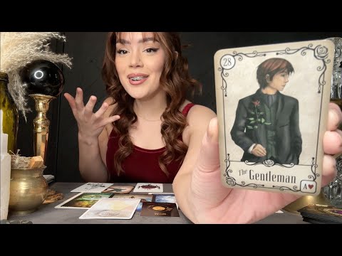 What Does Your Soulmate Look Like ✨UPDATED✨ PICK A CARD TAROT READING