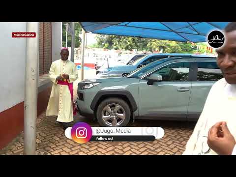 Tazama Maaskofu Walivyowasili Kanisa Kuu Morogoro Kushuhudia Tamasha Kubwa La Kwaya Dekania Zote 8