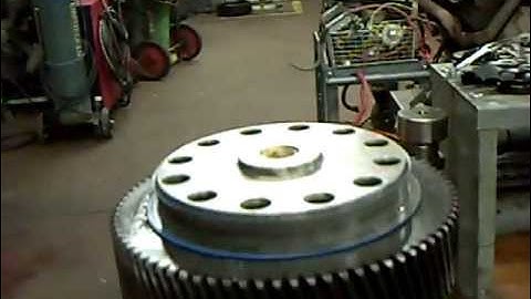 3406 cat diesel engine dissasemble part 6 ( crank and pistons )