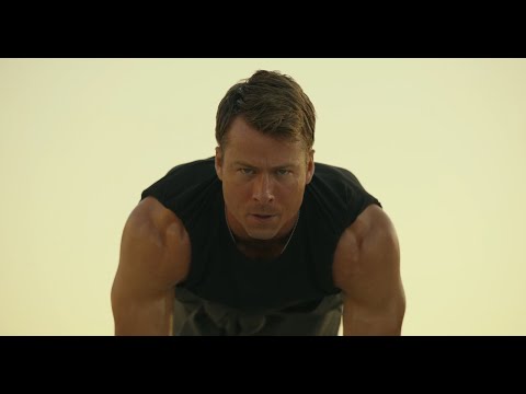 Мэверик проучил Палача в учебном бою - Топ Ган Мэверик (2022)