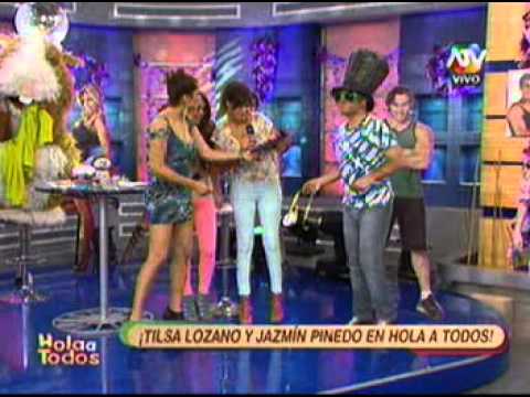 Tilsa Lozano y Jazmin Pinedo en Hola a Todos