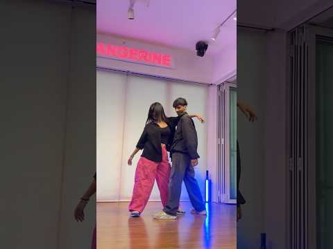 Nashe Si Chadh Gayi Dance Nashesichadhgayi Youtubeshorts Youtube