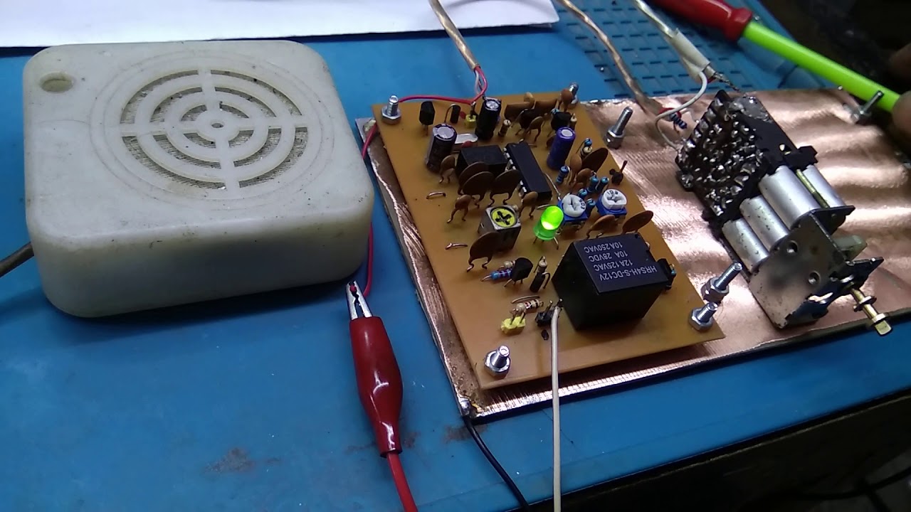 Narrow Band FM modulator.