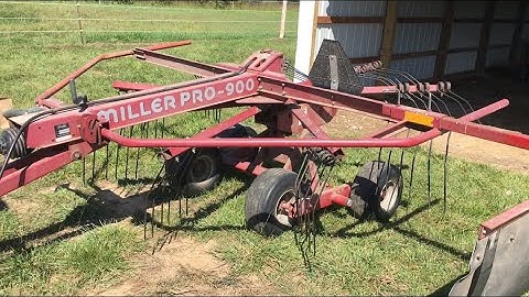 Here’s how rotary rakes work!