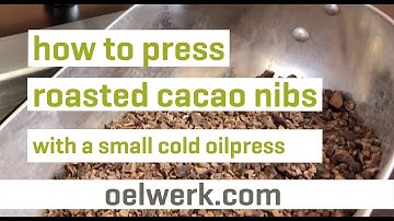 cacaobutter pressing with small cold oilpress - made in germany