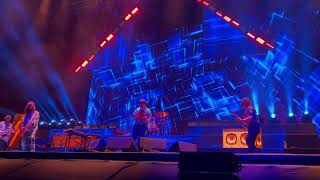 &quot;Between Love &amp; Hate&quot; (1st Time Live Since 2010) - The Strokes - 5/19/2022 - [Multicam] - Foro Sol