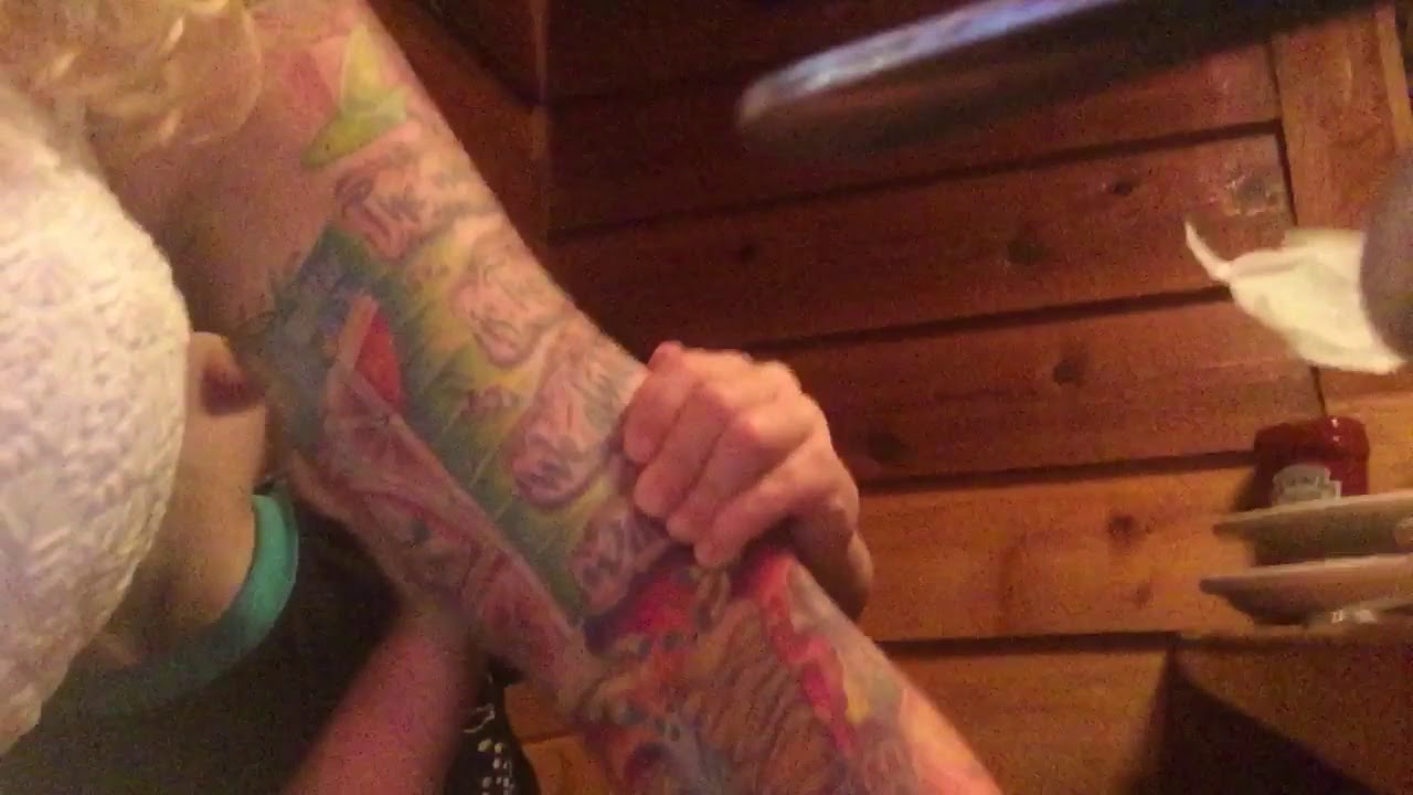 HOLDEN GIVING MAMA ENDLESS KISSES!