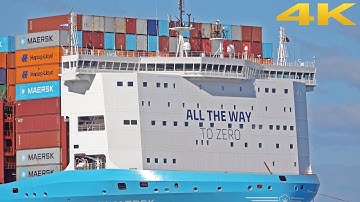🛳️ MASSIVE CONTAINER SHIP BERLIN MAERSK DEPART FROM ROTTERDAM PORT ⚓️  - 4K SHIPSPOTTING 2025
