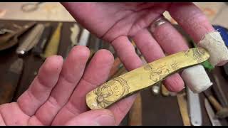 Старинные антикварные артельные ножи на блошином рынке