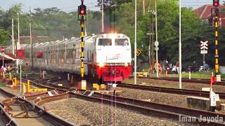 ARGO MURIA NGEBUT!! Nonton Kereta Api di Stasiun Weleri