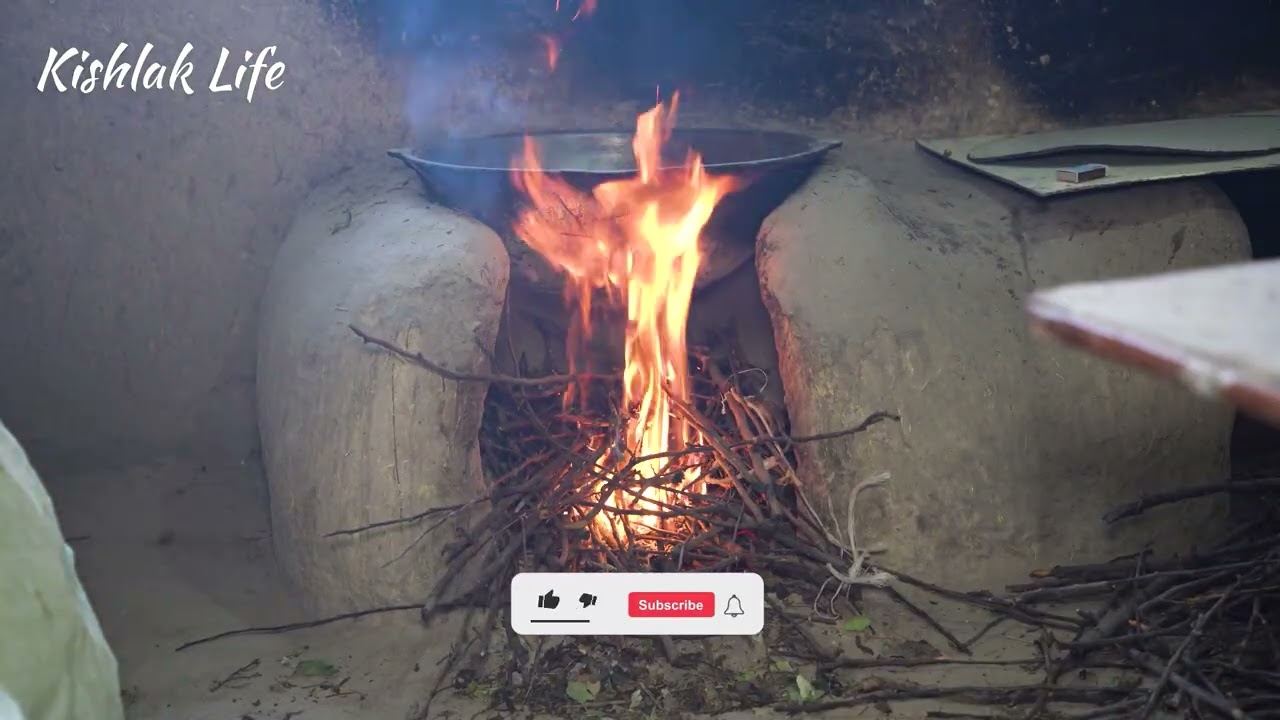 Cooking Potatoes in a Cauldron on Firewood – Pure Village Survival Food