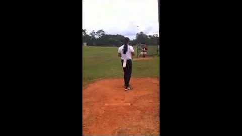 Aja Brechtel pitching
