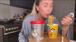 картинка: МУКБАНГ/КОРЕЙСКАЯ ЛАПША/Острая аж горят перепонки🫣